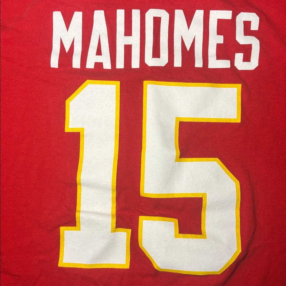 NFL team apparel Kansas City Chiefs T shirt Patrick Mahomes - Picture 5 of 11
